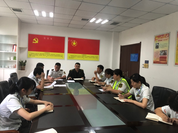 C:\Users\郭立坤\Desktop\大广分公司铺上收费站召开应对强降雨天气工作部署会