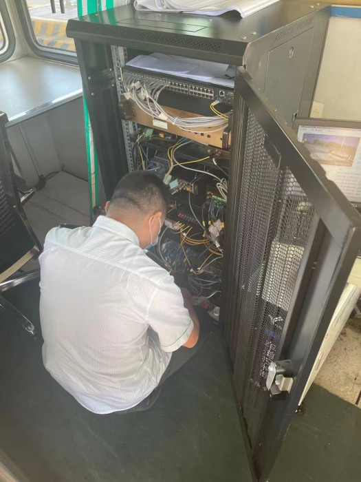 C:\Users\郭立坤\Desktop\大广分公司衡水南站：助力“开学季”，开展机电设备专项检查